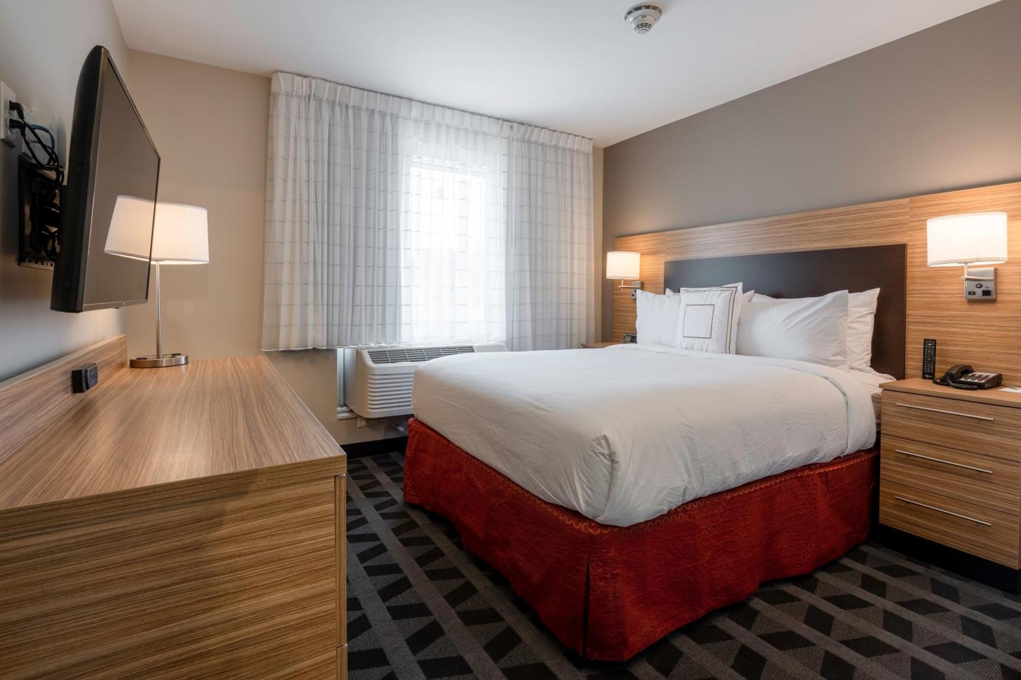 Towneplace Suites By Marriott קלינטון מראה חיצוני תמונה