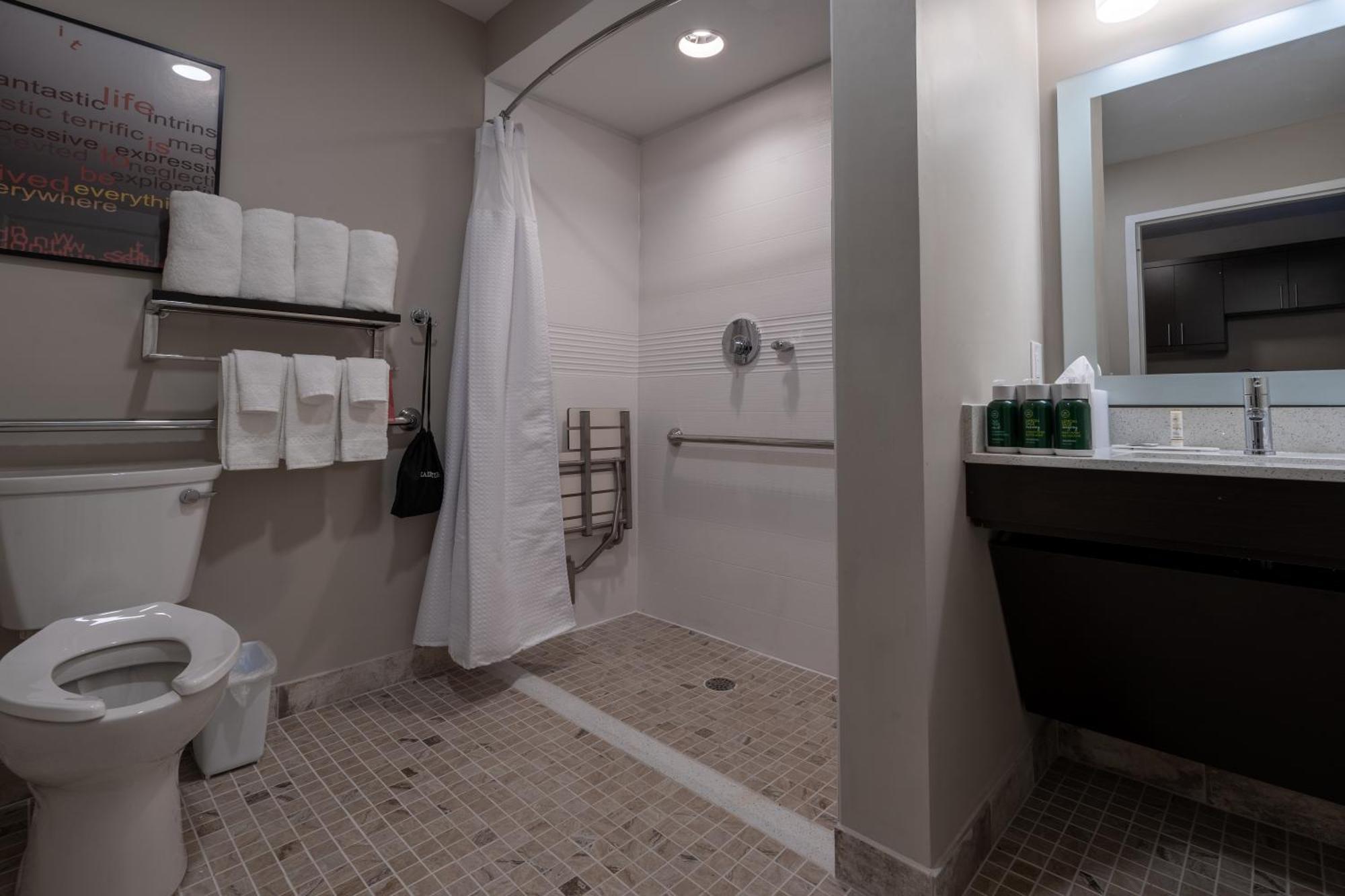 Towneplace Suites By Marriott קלינטון מראה חיצוני תמונה